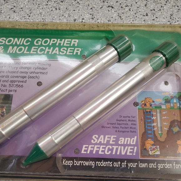 P3 International Battery Operated Sonic Gopher & Mole Chaser 2 Pack VINTAGE 1998 - Picture 4 of 7